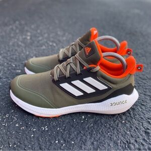 Adidas Eq21 run 2.0 size 6 Women’s like new